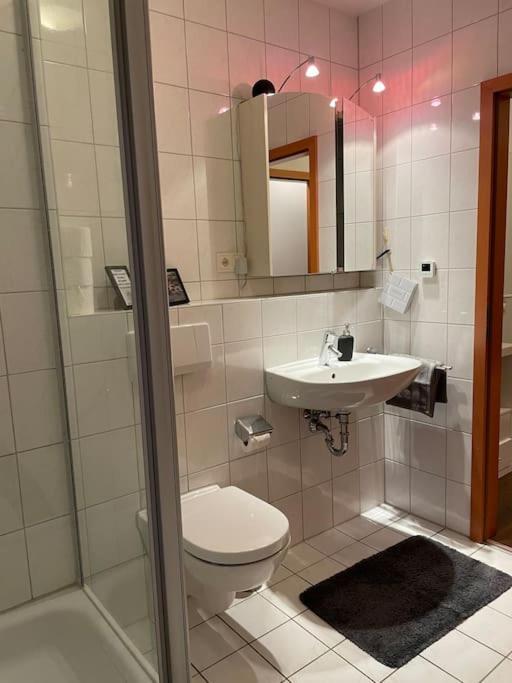 Gemuetliche Wohnung In Бад-Гомбург-фор-дер-Гее Екстер'єр фото