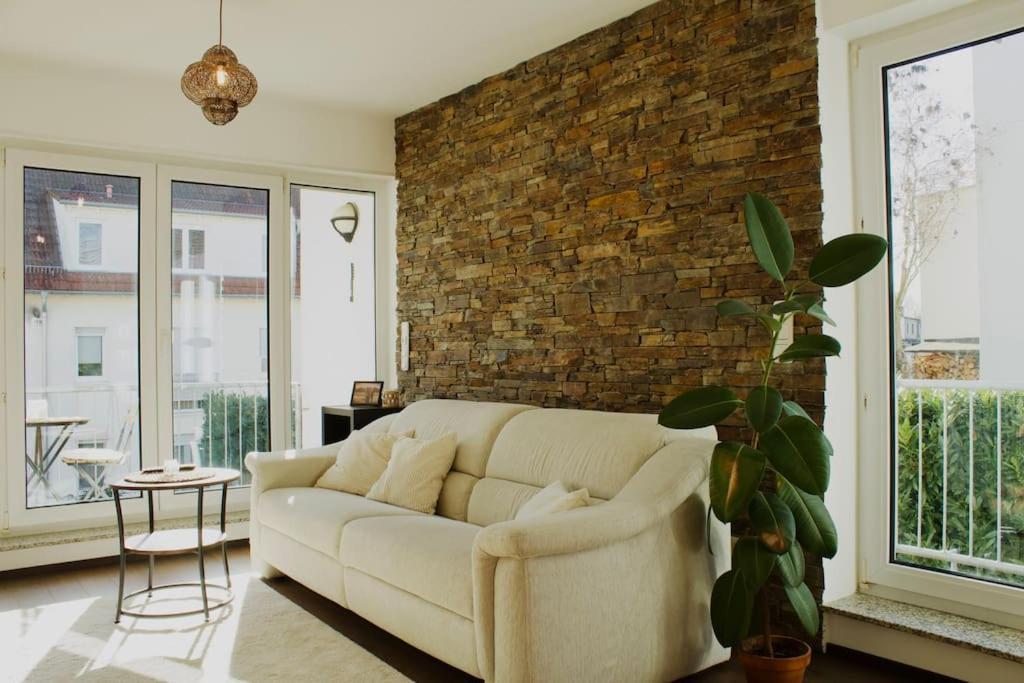 Gemuetliche Wohnung In Бад-Гомбург-фор-дер-Гее Екстер'єр фото