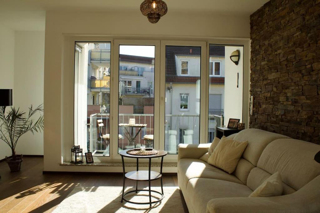 Gemuetliche Wohnung In Бад-Гомбург-фор-дер-Гее Екстер'єр фото