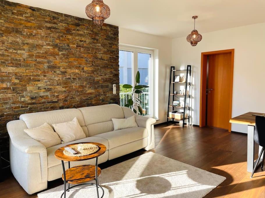 Gemuetliche Wohnung In Бад-Гомбург-фор-дер-Гее Екстер'єр фото